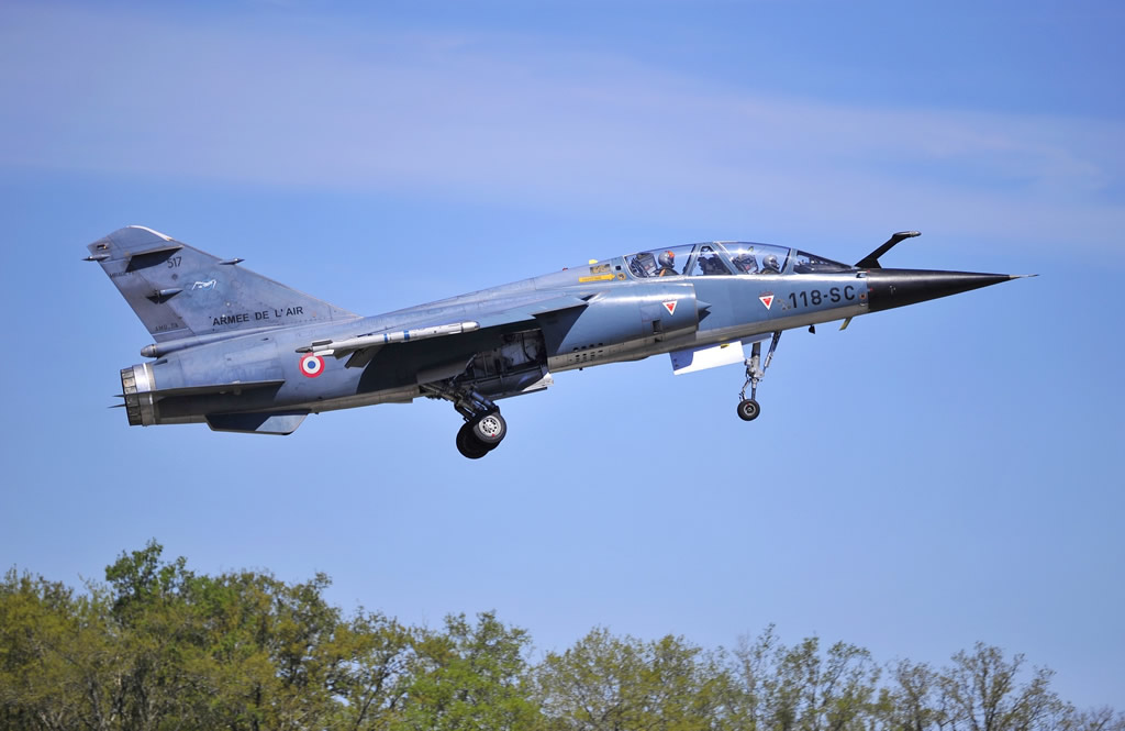 Dassault Mirage F1B of Armée de l'Aire, 118-SC, in flight